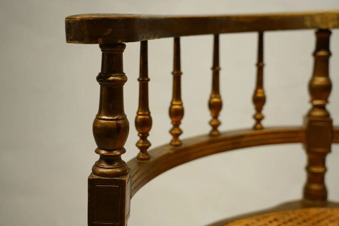 コーナーチェア　アンリ2世様式　金箔　ゴールド　金彩　フランス　アンティーク