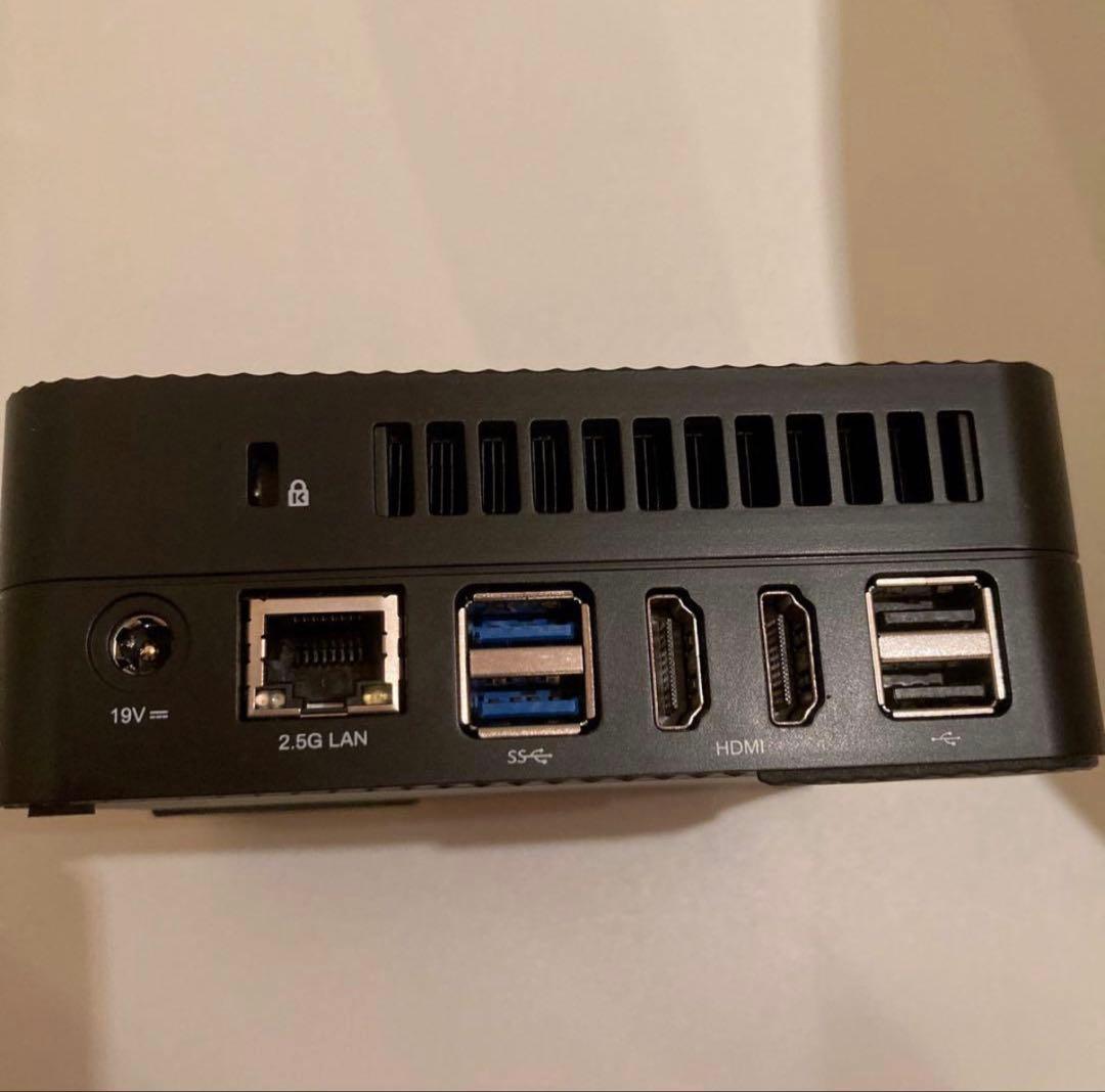 ミニPC MINISFORUM Ryzen5 5600H 16GB 512G W
