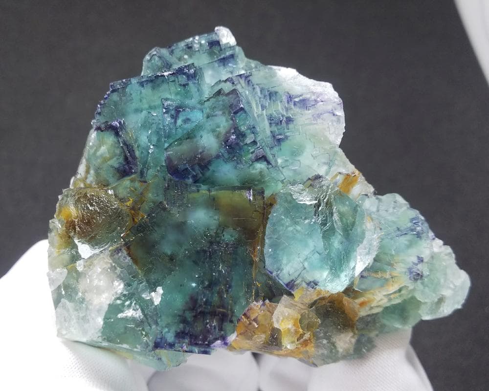375 フローライト エロンゴ産 ブルーグリーン パープル 蛍石