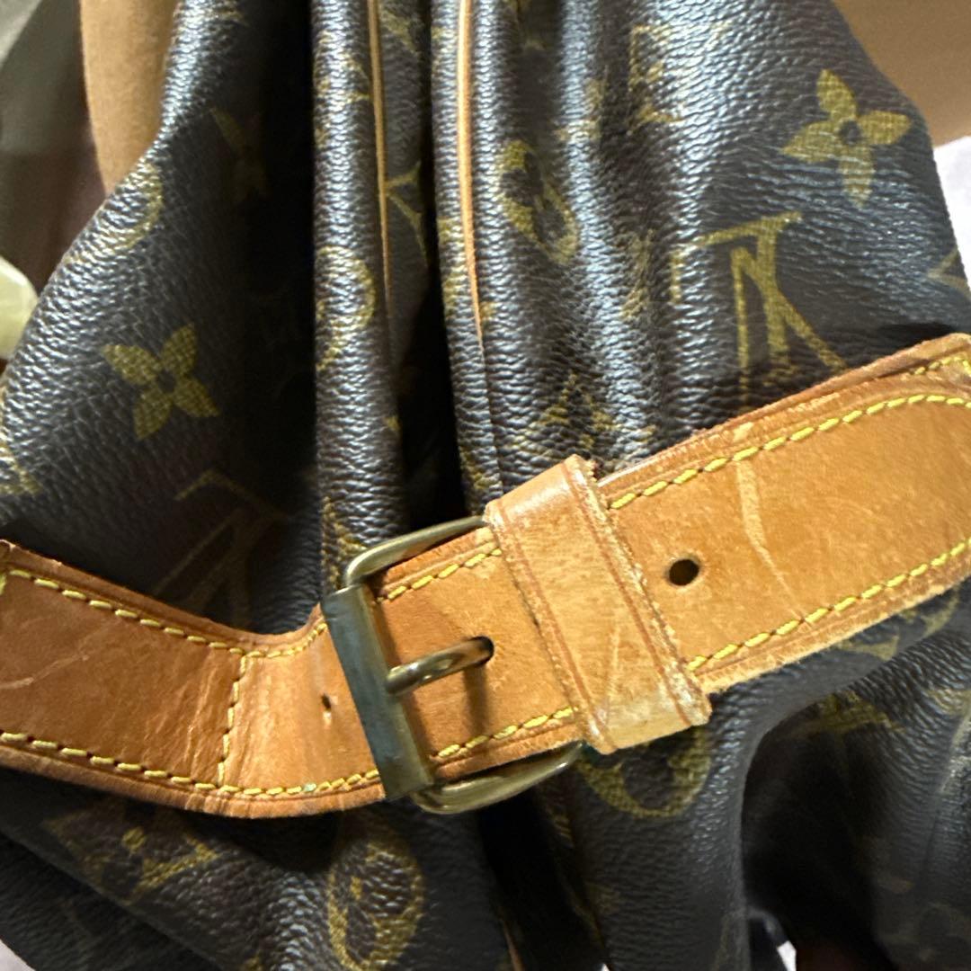 ルイ・ヴィトン　ショルダーバッグ ソミュール43 モノグラムキャンバス