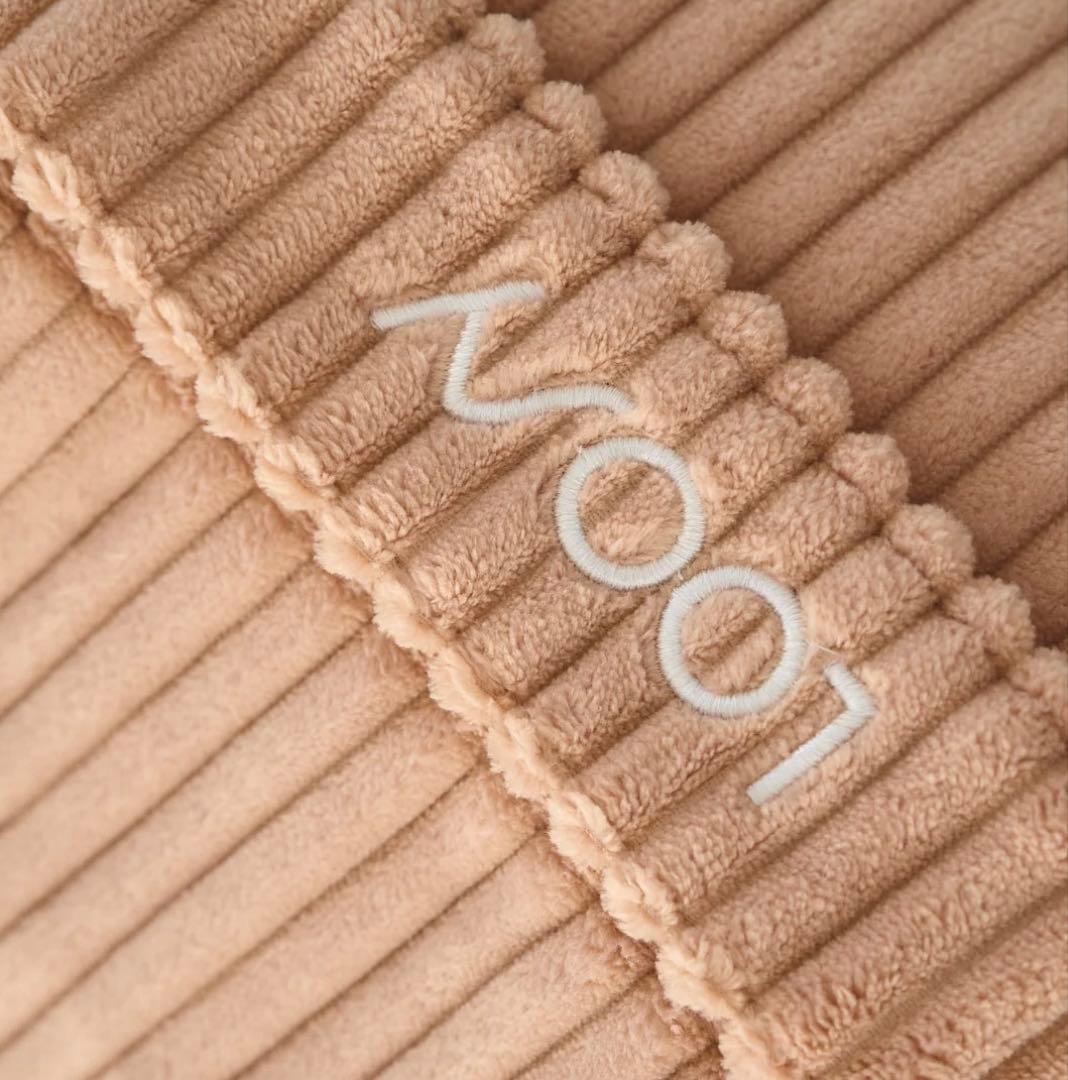 LOOSY HUGME 1人掛けビーズソファ コーラルピンク