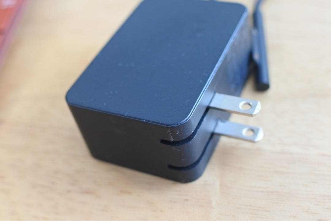 Windowsタブレット本体 Microsoft Surface Go 2 64GB 4GB RAM