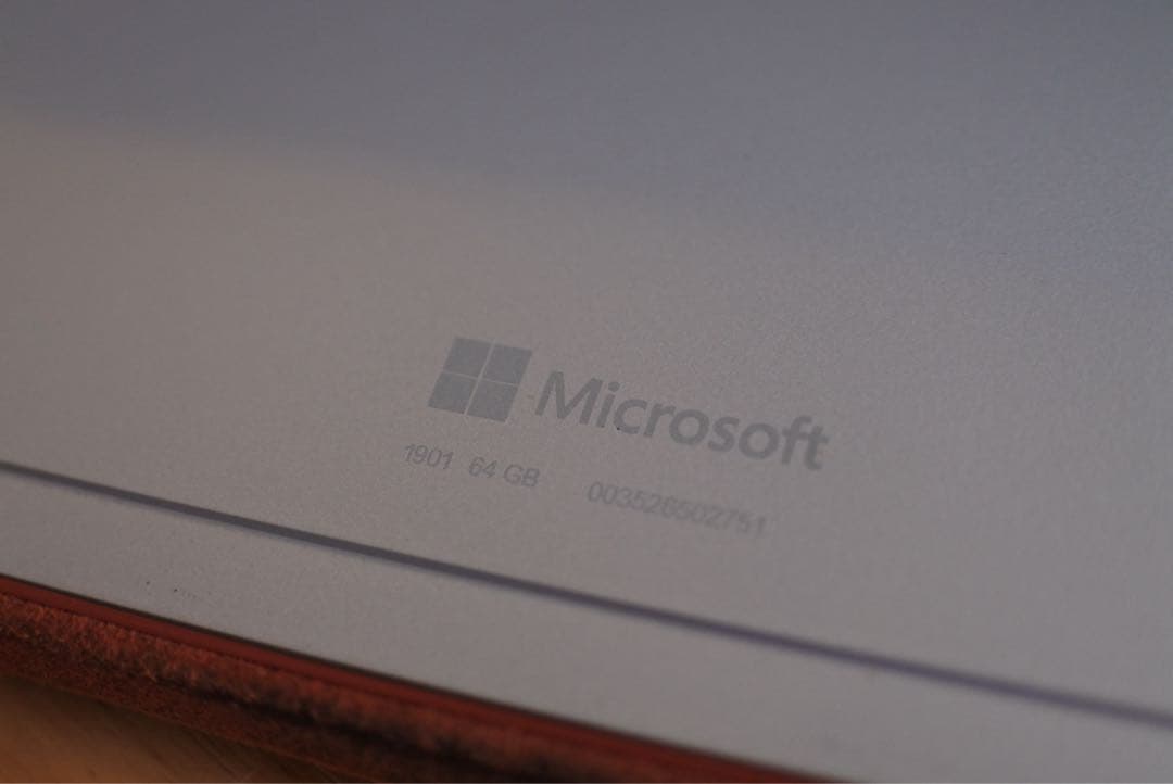 Windowsタブレット本体 Microsoft Surface Go 2 64GB 4GB RAM