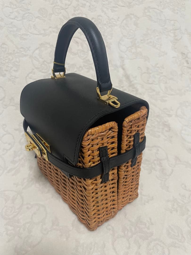 【新品未使用】ヴィオラドーロMIRO カゴバッグ 2WAY キャメル 黒