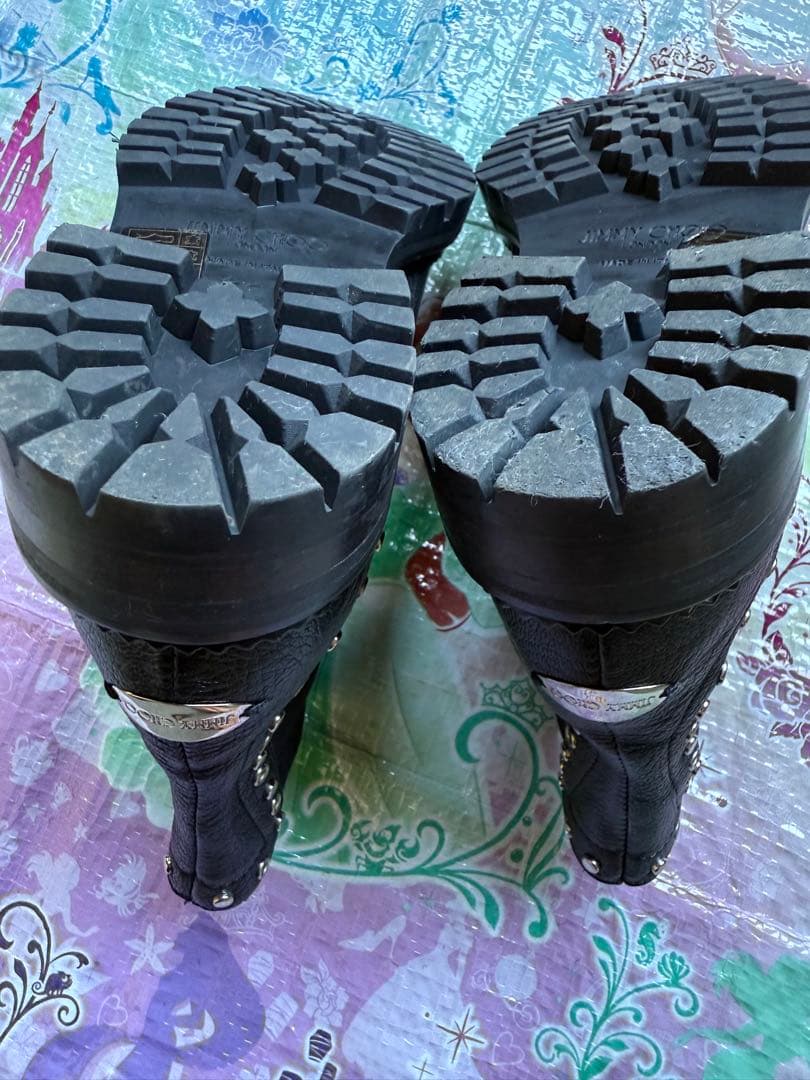 ジミーチュウ　ショートブーツ　サイドゴアブーツ