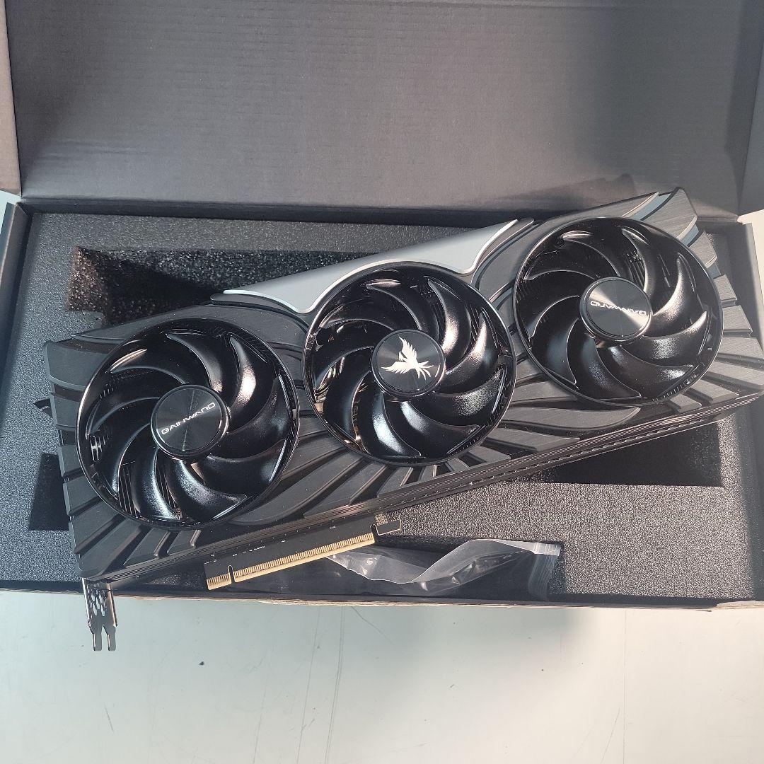 Gainward PhoenixGeForce RTX 5080 16GB動作品