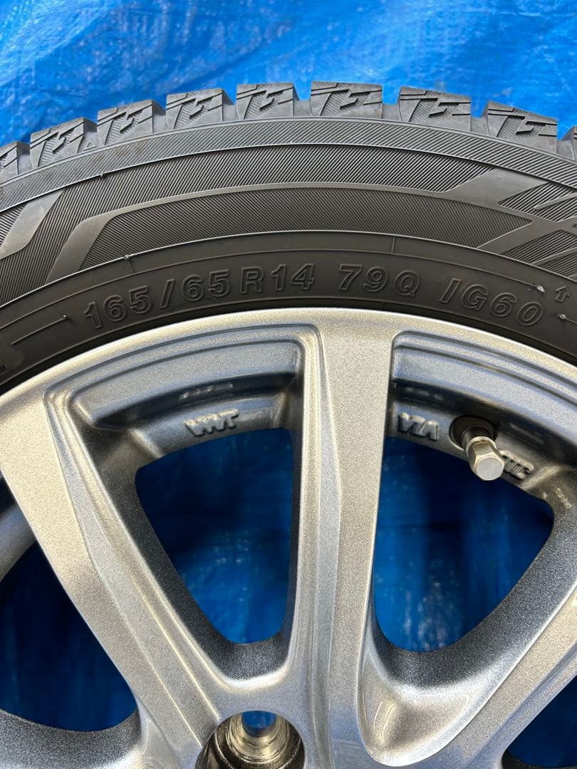 165/65R14スタッドレス4本セット　タンク、ルーミー等に！2023年製造