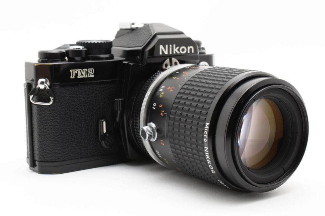 フィルムカメラ Nikon New FM2 Nikkor Ai-s 105/2.8 #544