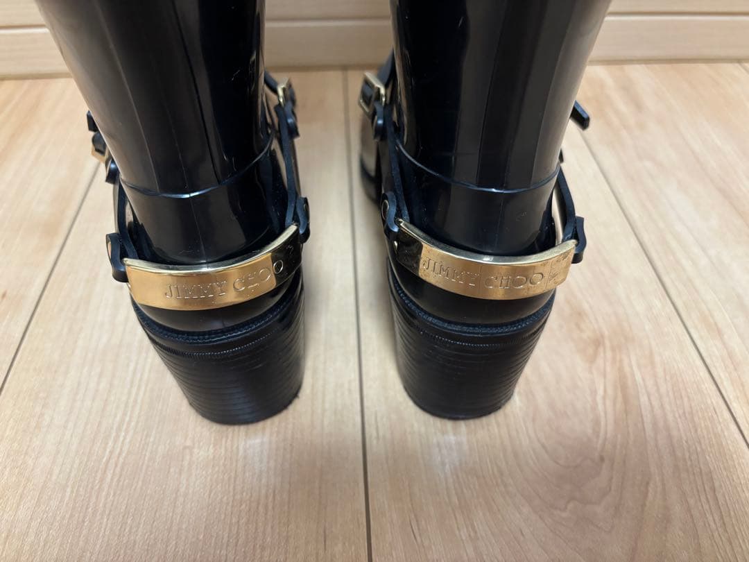 Jimmy Choo バックル付きブラックロングブーツ