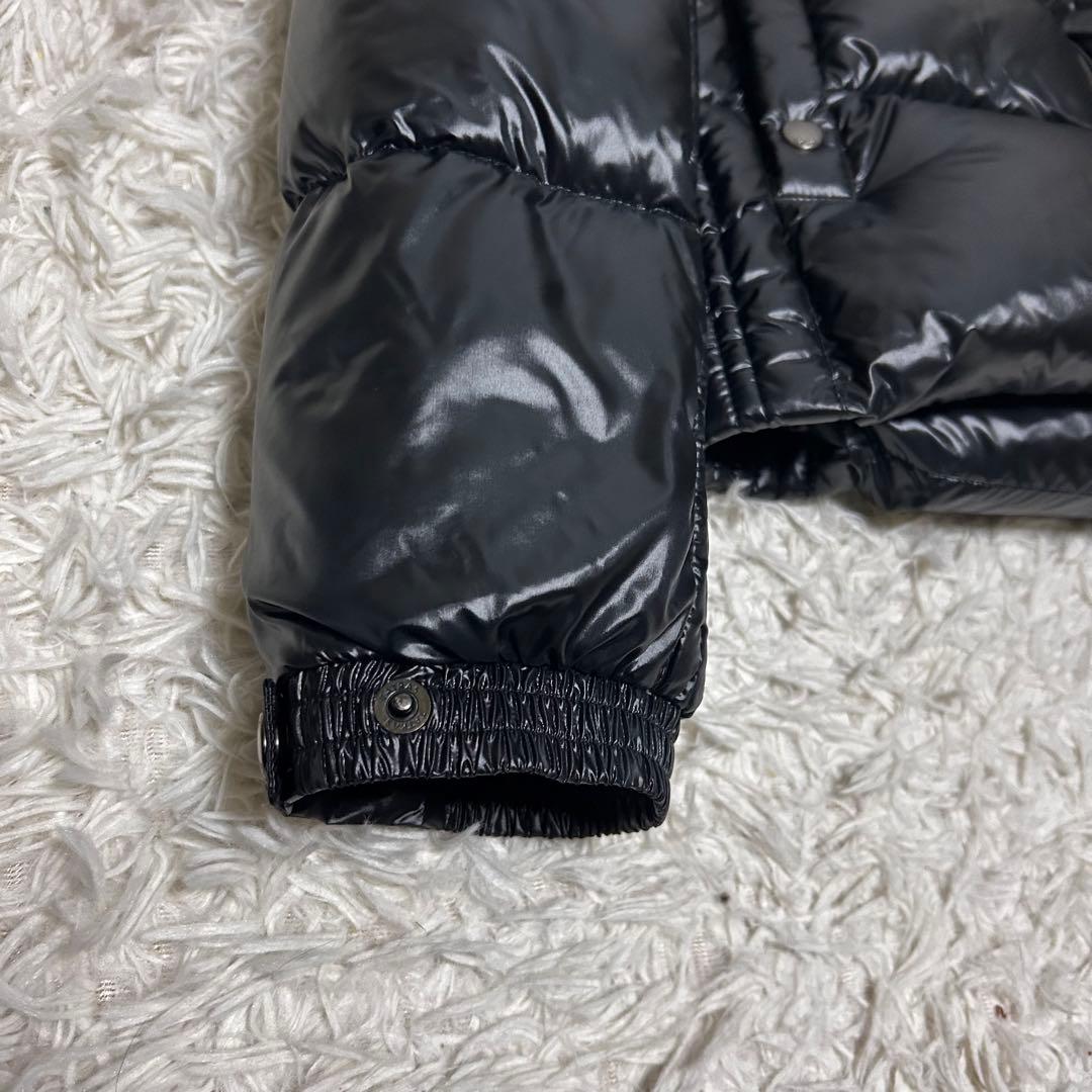 すぐ届く　未使用級極美品　TATRAS　ベルボ　ダウンジャケット　ブラック　3