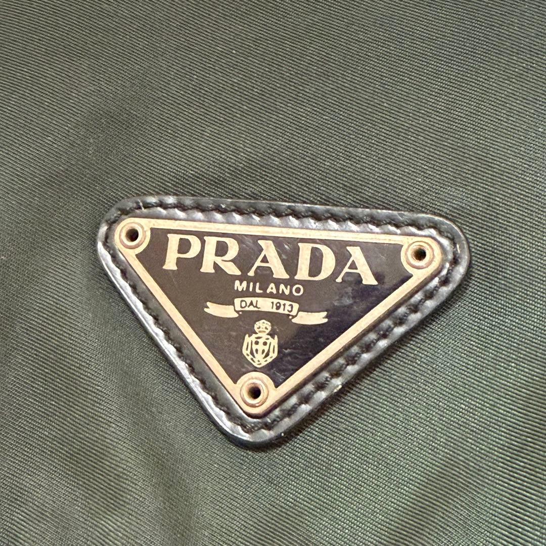PRADA　プラダ　ショルダーバッグ　メッセンジャー　ナイロン　ロゴプレート