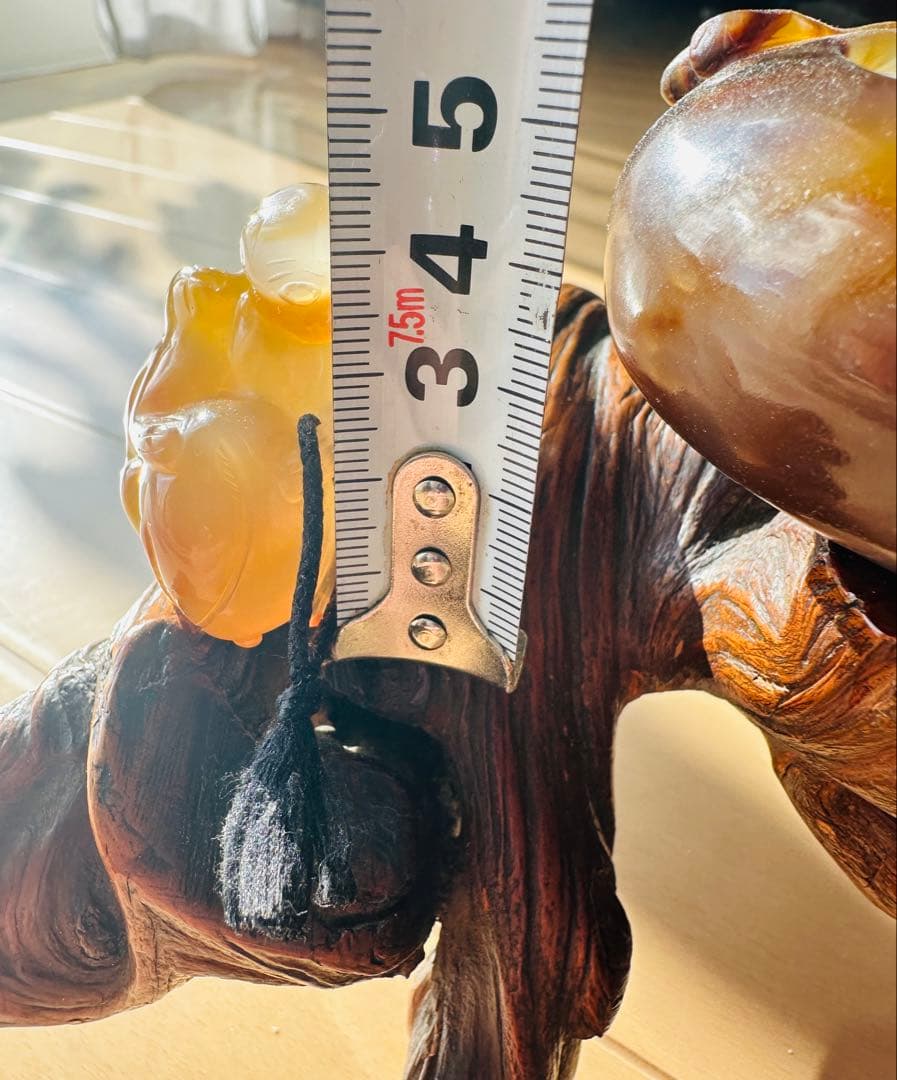 古董品 瑪瑙 刻 猿と金魚筆洗置物 木台 （ただです）旧家蔵出