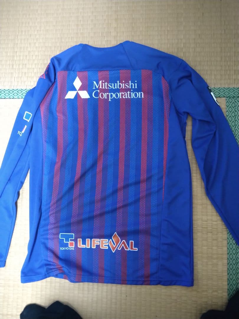 Y*様 FC東京umbro サッカーシャツ 青赤ストライプ