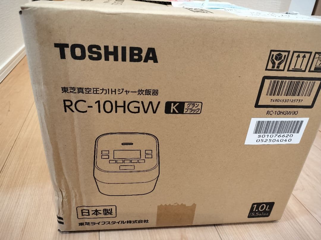TOSHIBA RC-10HGW 炊飯器