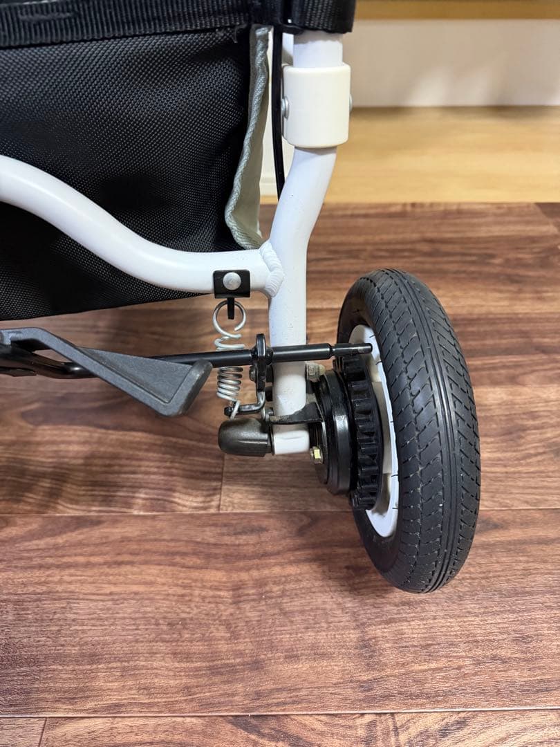 エアバギー フレームブレーキ付き 合皮レザーブラック