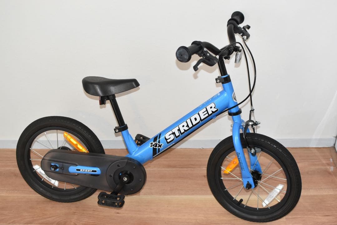 ストライダー　STRIDER 14X 正規品　ランニングバイク