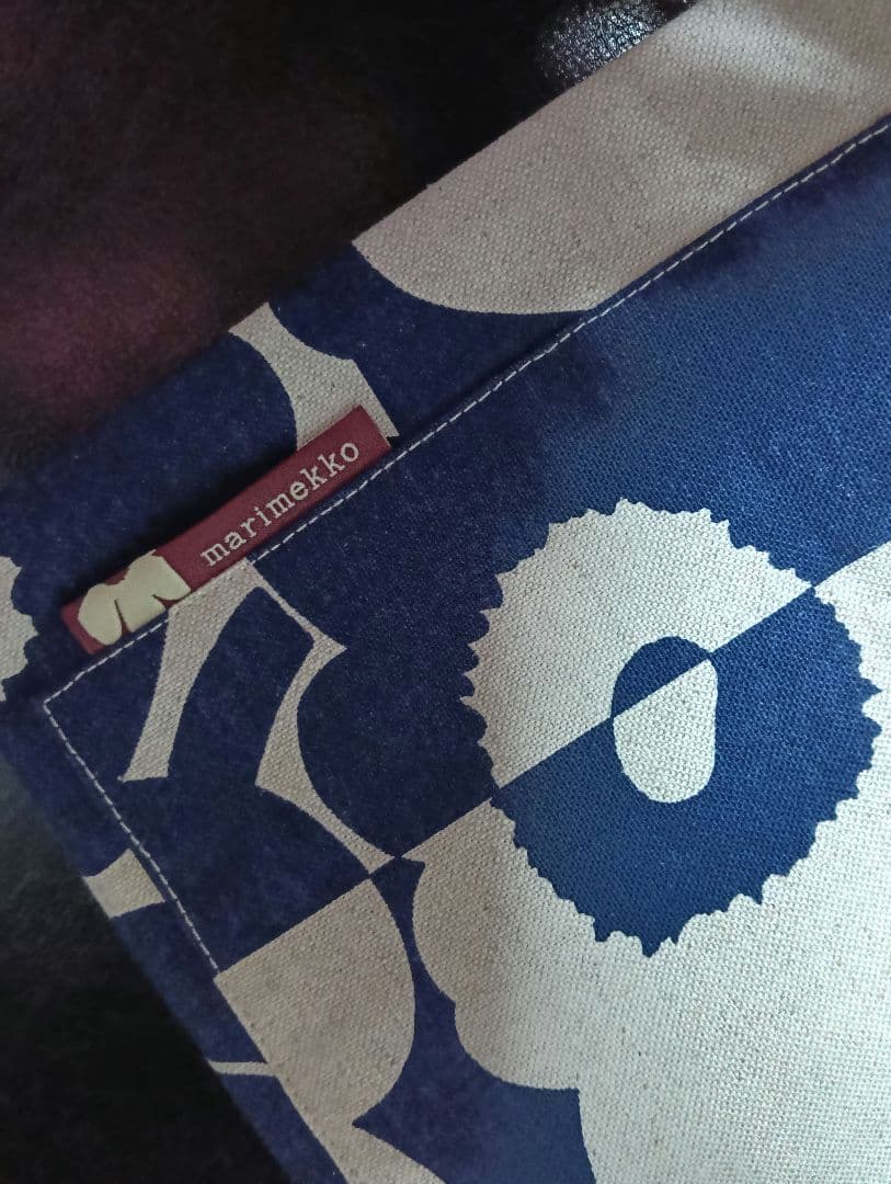 新品　Marimekko　マリメッコ　60周年　限定　完売　レア　ブルー