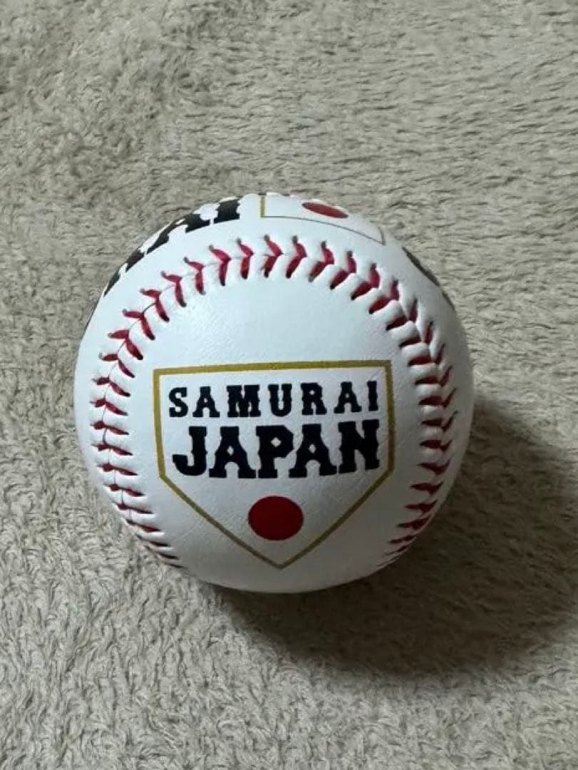 侍ジャパン　読売ジャイアンツ　ブルージェイズ　岡本和真選手直筆サインロゴボール