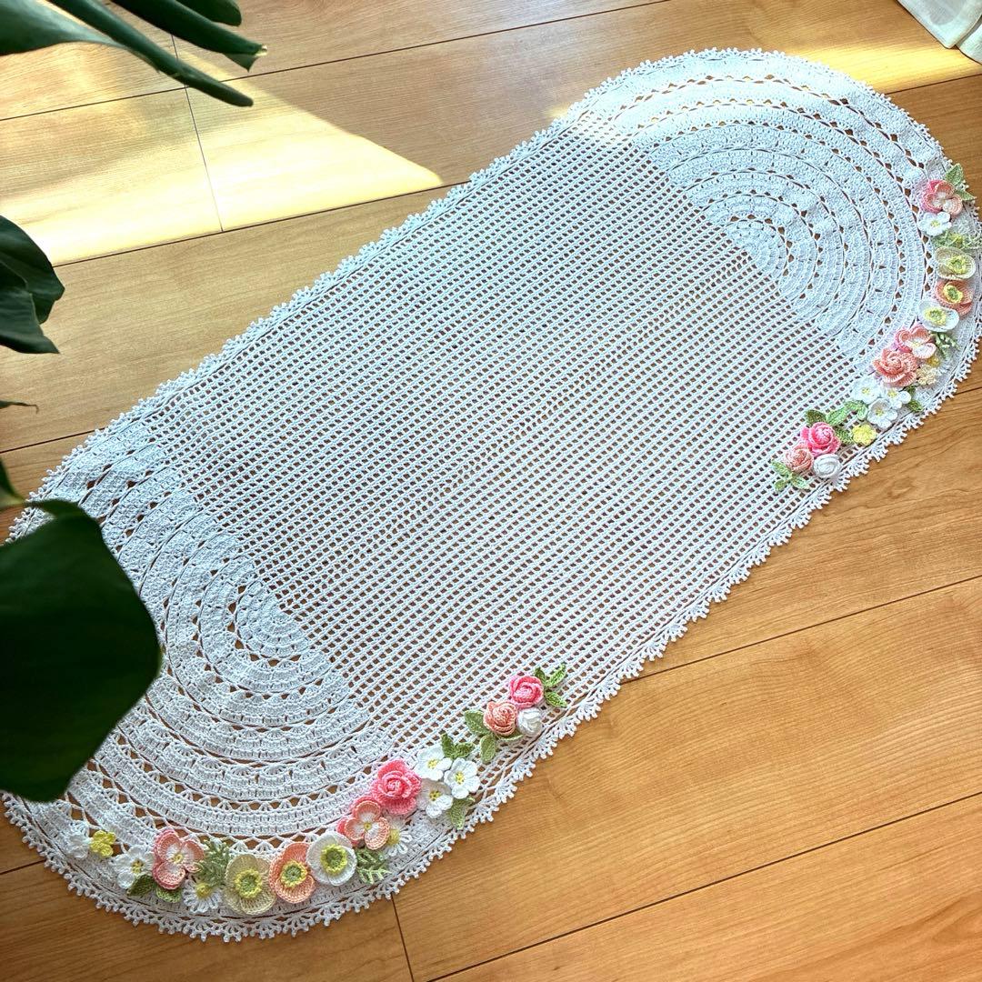 【74】☆*.ミリ.*☆専用　ハンドメイドレース編み　楕円の大きめのドイリー