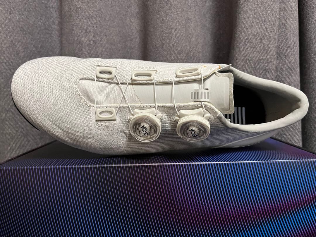 I*a様 RAPHA プロチーム シューズ 公道使用無し ホワイト サイズ41