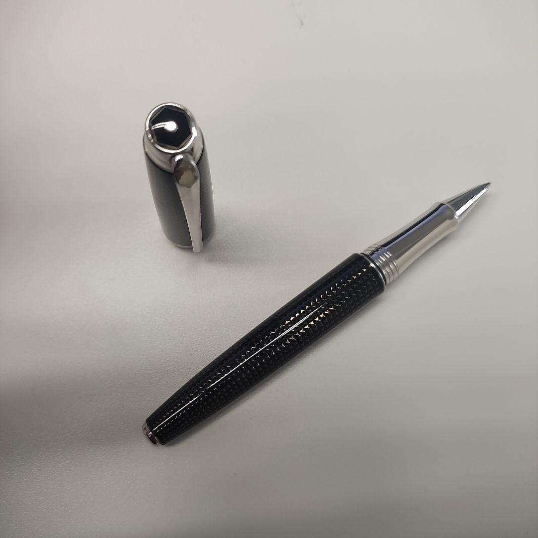 CARAN d'ACHE ローラーボール レマンナイト