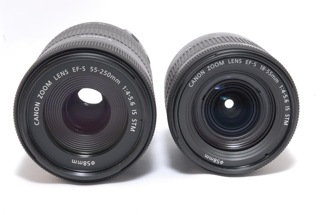 ⭐️美品　スマホ転送可！Canon Kiss x10i ダブルレンズセット