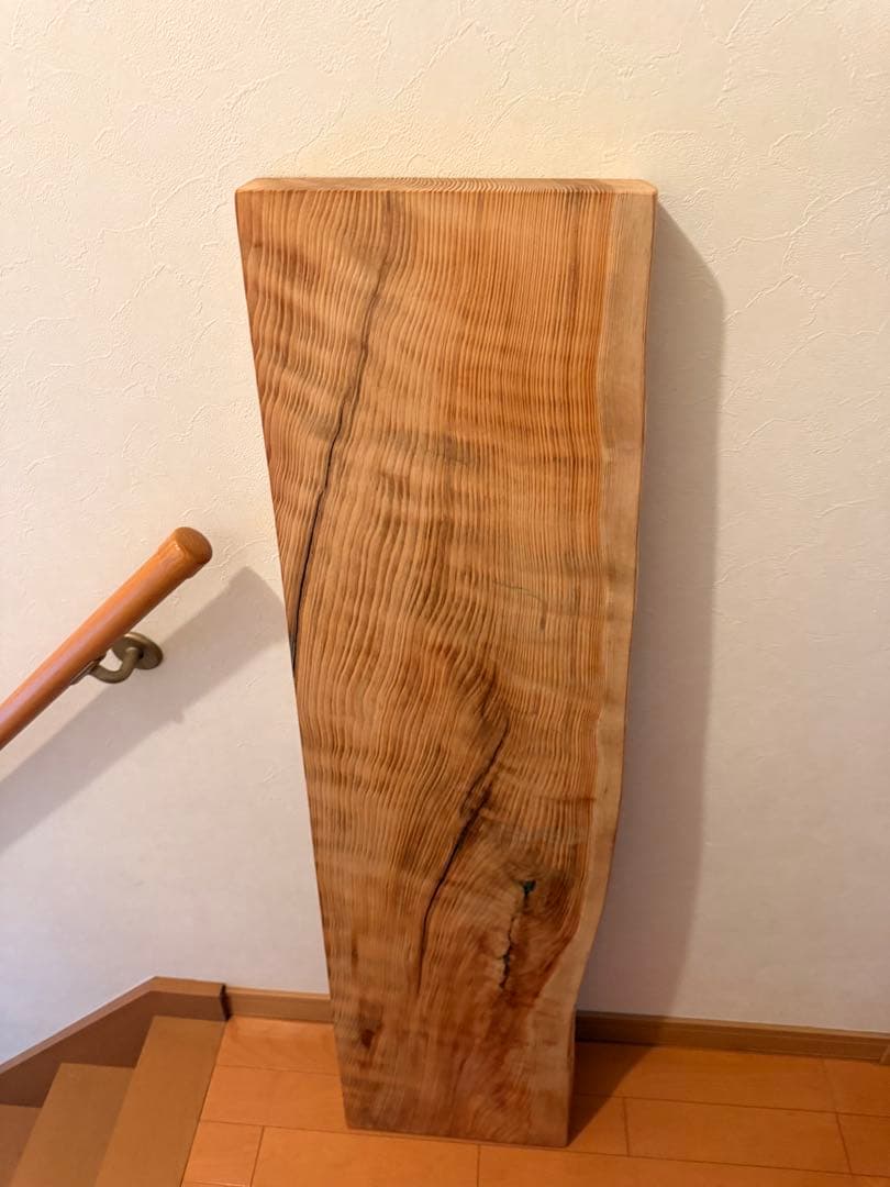 天然杉の一枚板極上木目サイドテーブルやベンチ、ラックなどに蜜蝋クリーム仕上げ