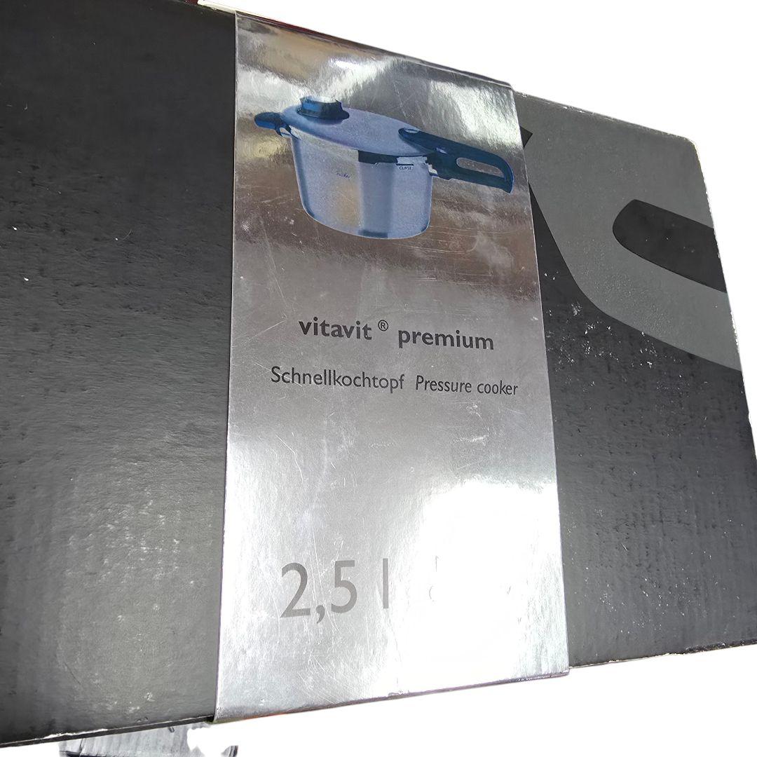 フィスラー圧力鍋・プレミアムプラス2.5Lガラスフタ付き未使用品