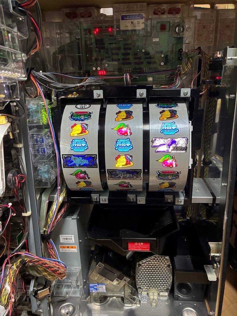 【送料無料】パチスロ実機 戦律のストラタス