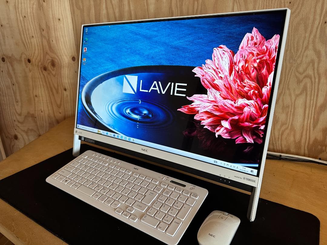 【NEC】Windows10　ディスクトップ　パソコン　LAVIE