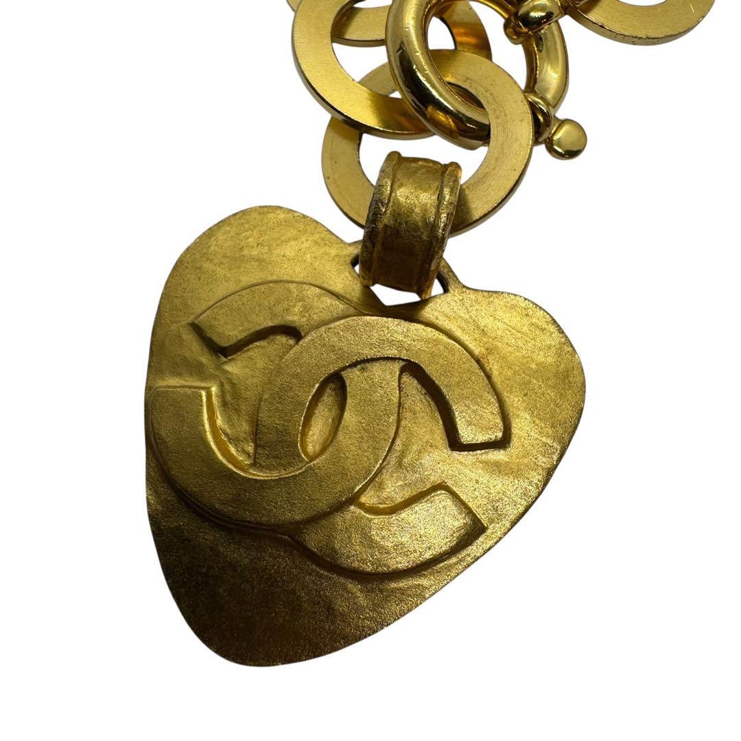 CHANELヴィンテージ　チェーンベルト　ハート　95P ベルト　ゴールド