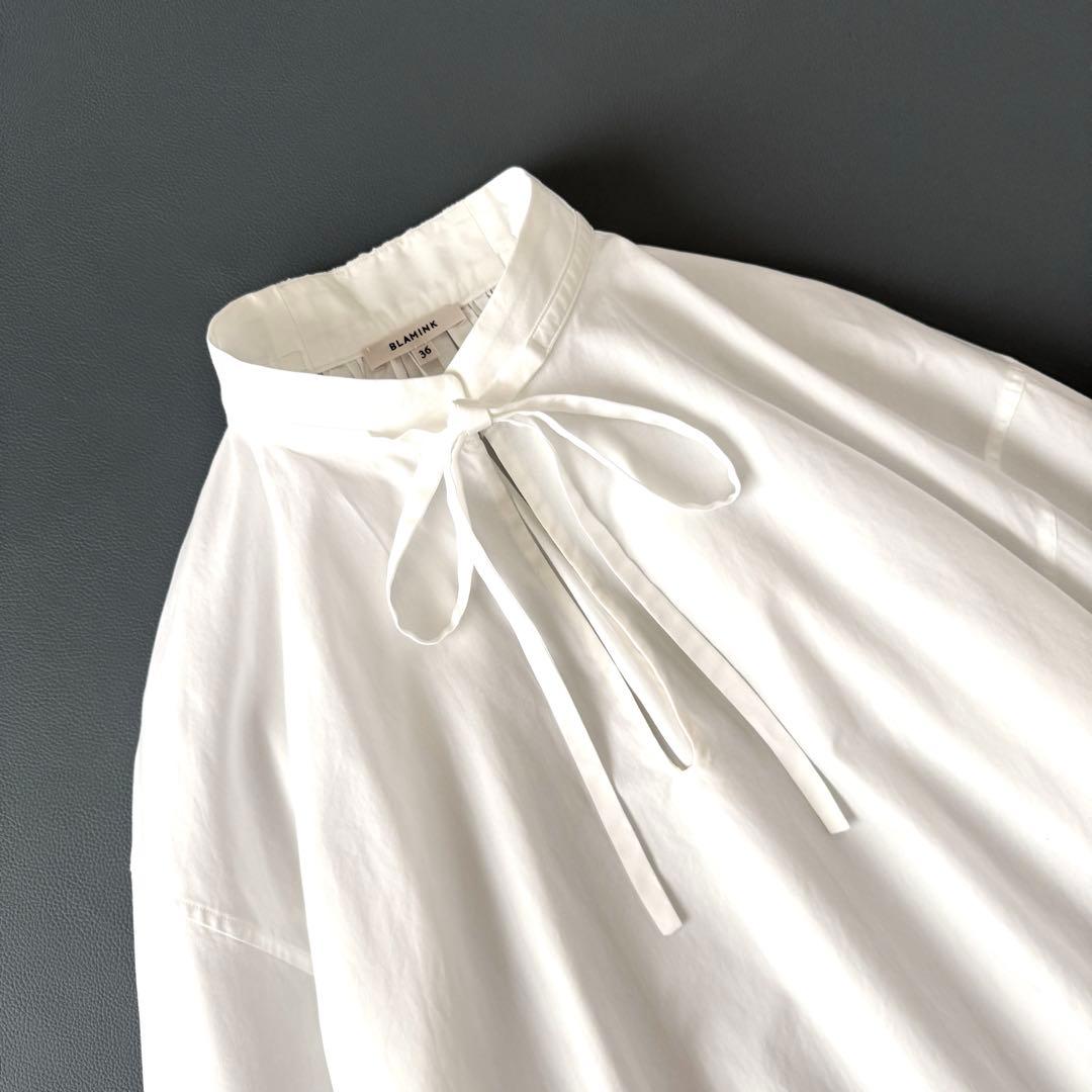 BLAMINK 定価8.2万円 ギャザースタンドカラーリボンブラウス ホワイト
