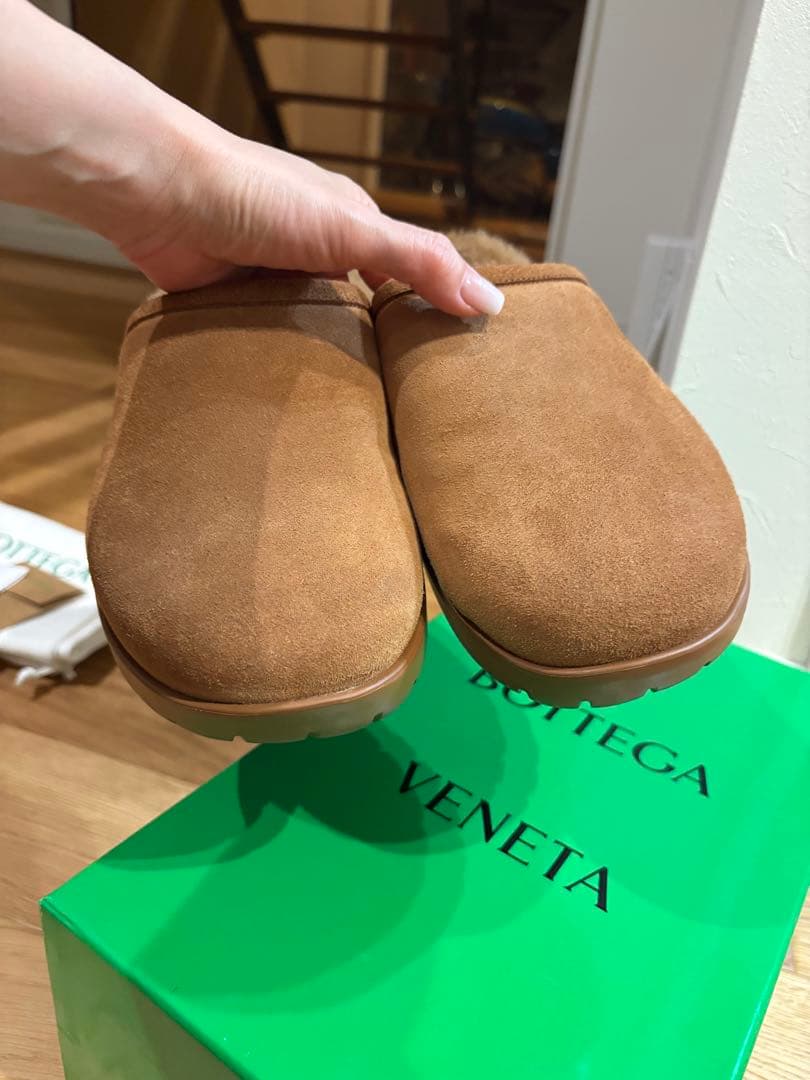 【美品】ボッテガヴェネタ✴︎シアリング&カーフスリッポン35
