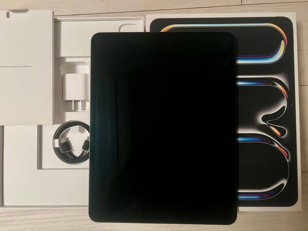 美品　iPadPro13インチM4 Wi-Fi+セルラー/1TB/ブラック