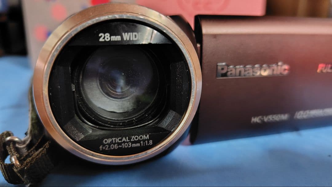 Panasonic デジタルハイビジョンビデオカメラ HC-V550M