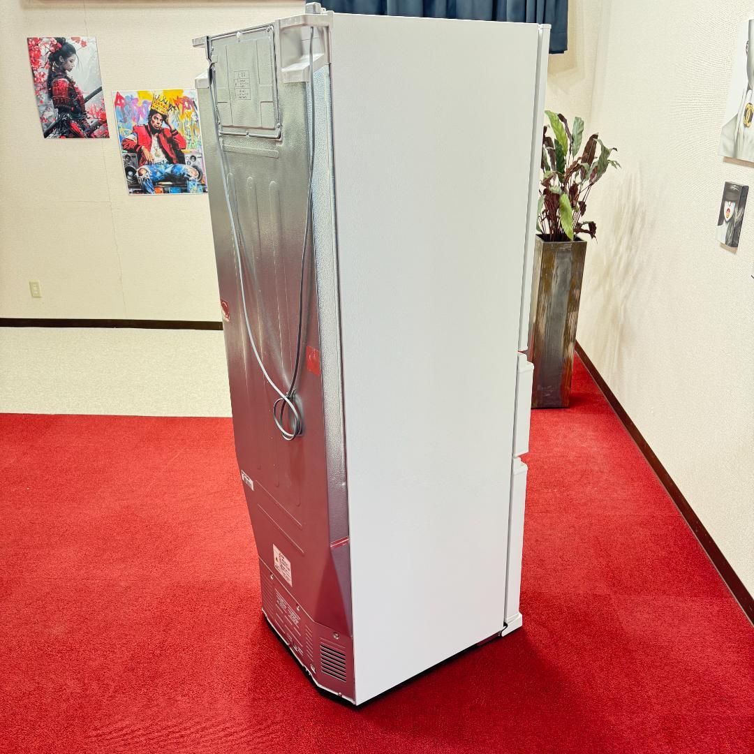 都内23区配送無料　超美品3ドア冷蔵庫2024年製　330L　MR-C33K-W