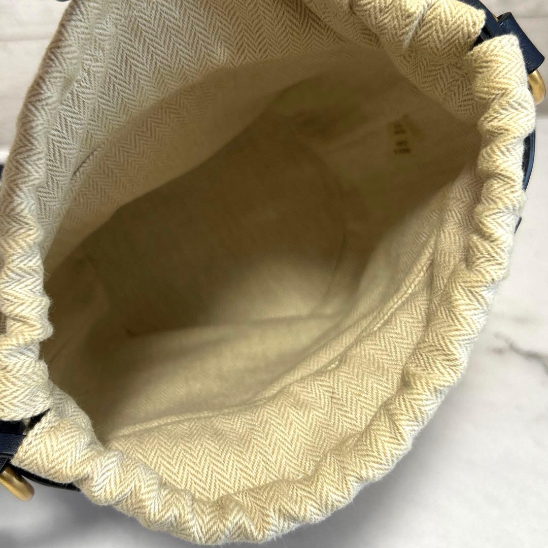 美品　トリーバーチ　Miller Straw Mini Bucket Bag