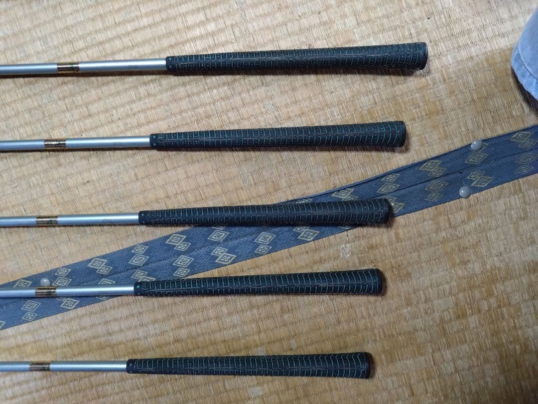 本間ゴルフクラブ　アイアンセット