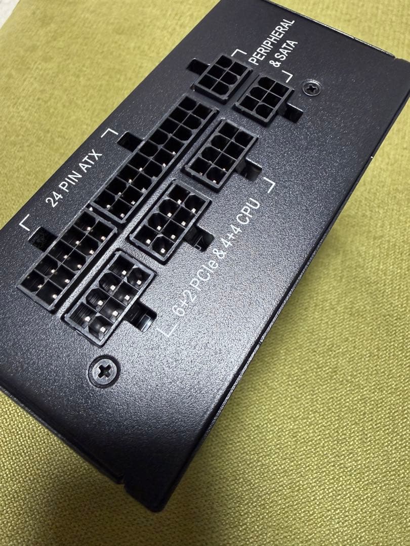 Corsair SF600 SFX 電源ユニット 600w