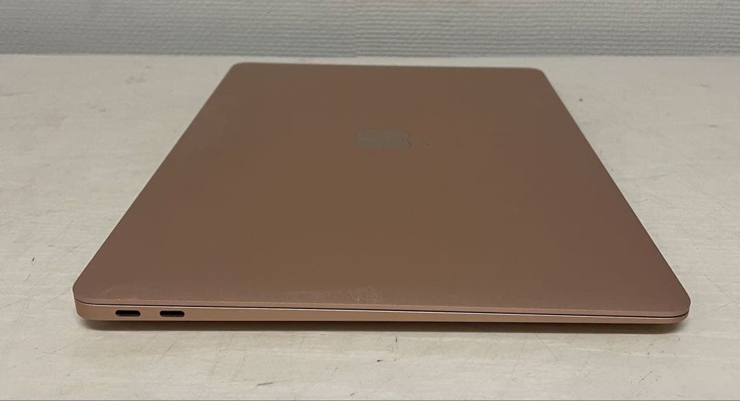 MacBook本体 MacBook Air (M1, 2020) A2337