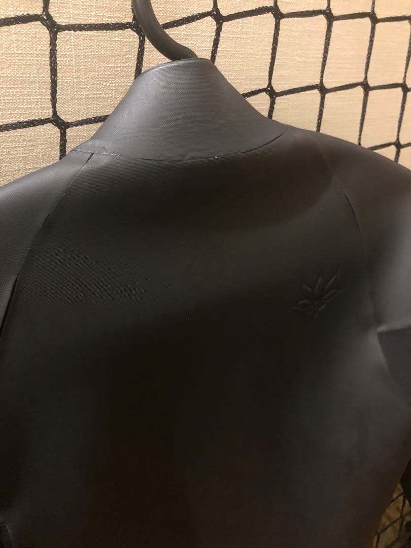 アックスAXXE クラシック　ブラック フルジップ タッパー