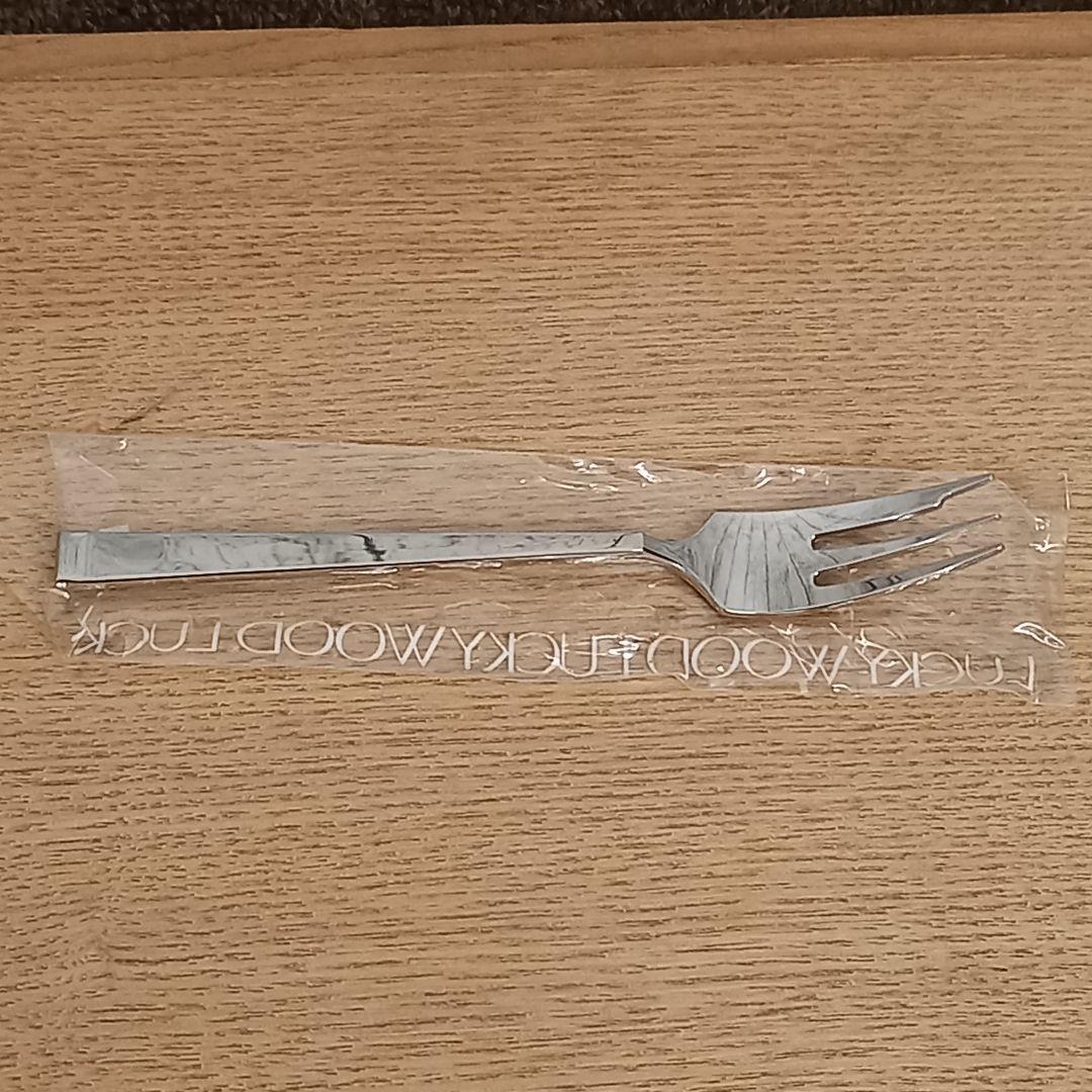 【未使用】LUCKY WOOD 18-12 カトラリーセット 25点 木製ケース