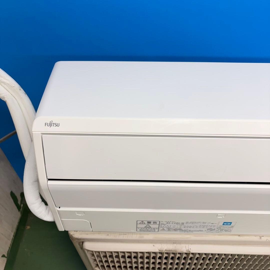 725 ルームエアコン　極美品　展示品　ポンプダウン済み　容量2.2kw 大人気