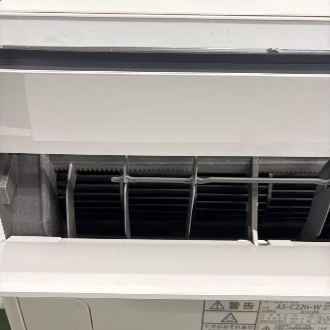 725 ルームエアコン　極美品　展示品　ポンプダウン済み　容量2.2kw 大人気