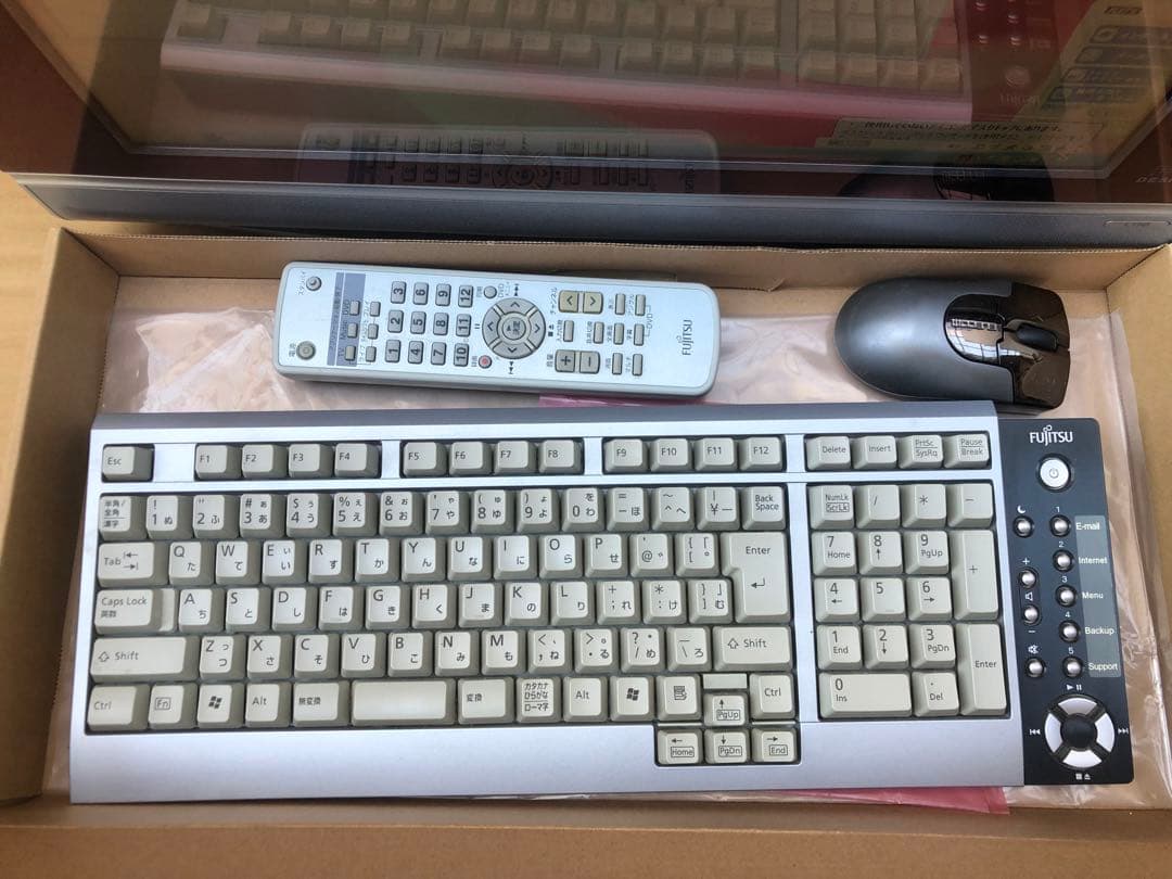 Windowsデスクトップ FUJITSU FMV-DESKPOWER L18B FMVL18B(C1)