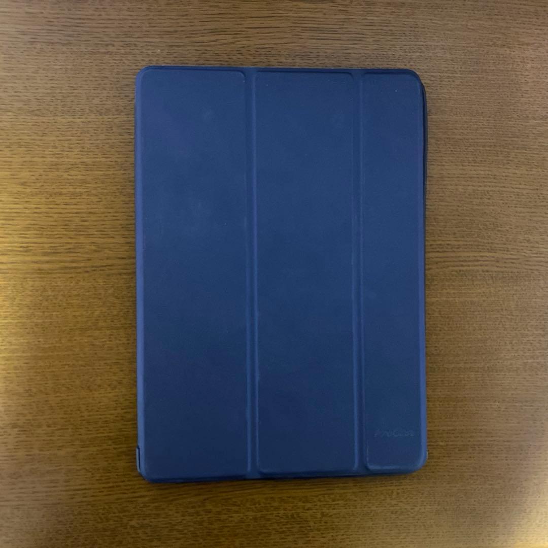 iPad 第6世代　32GB シルバー＋ペン＋ケース