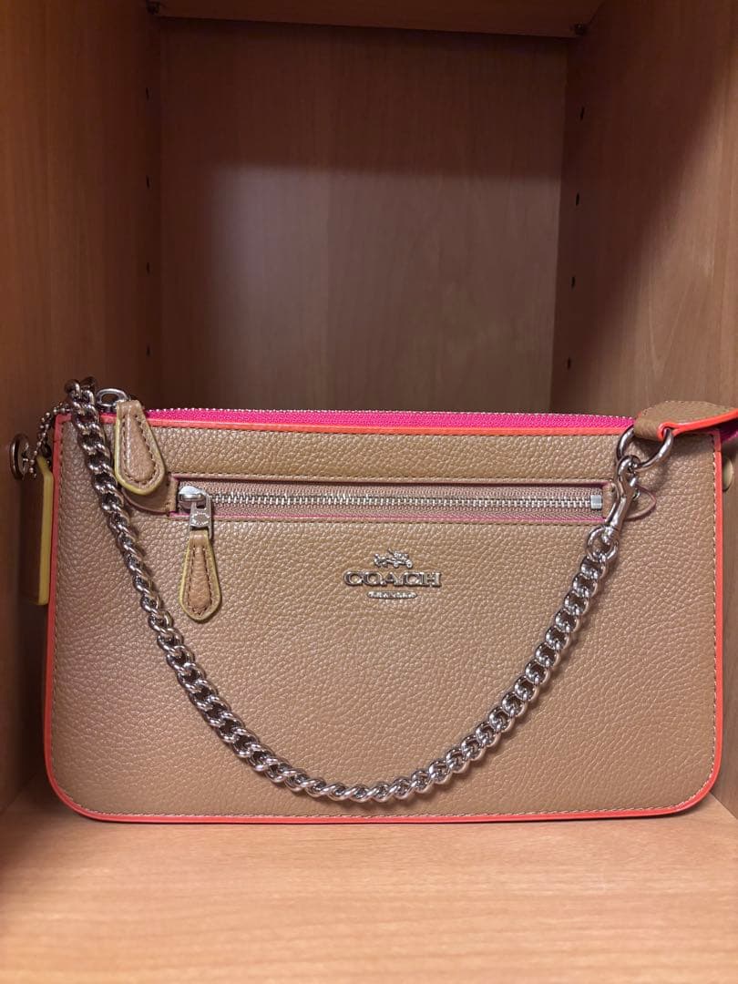 COACH ベージュ ピンク ショルダーバッグ、ハンドバッグ