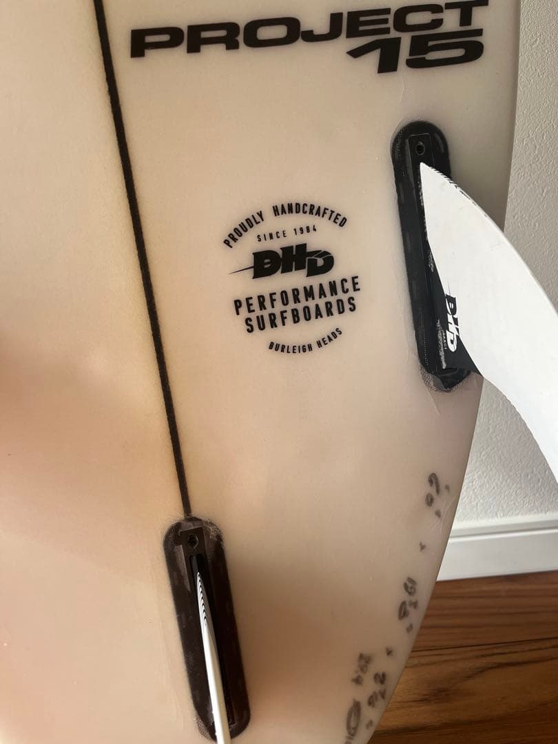DHD サーフボード 6’0 フィン付き　 手渡し限定