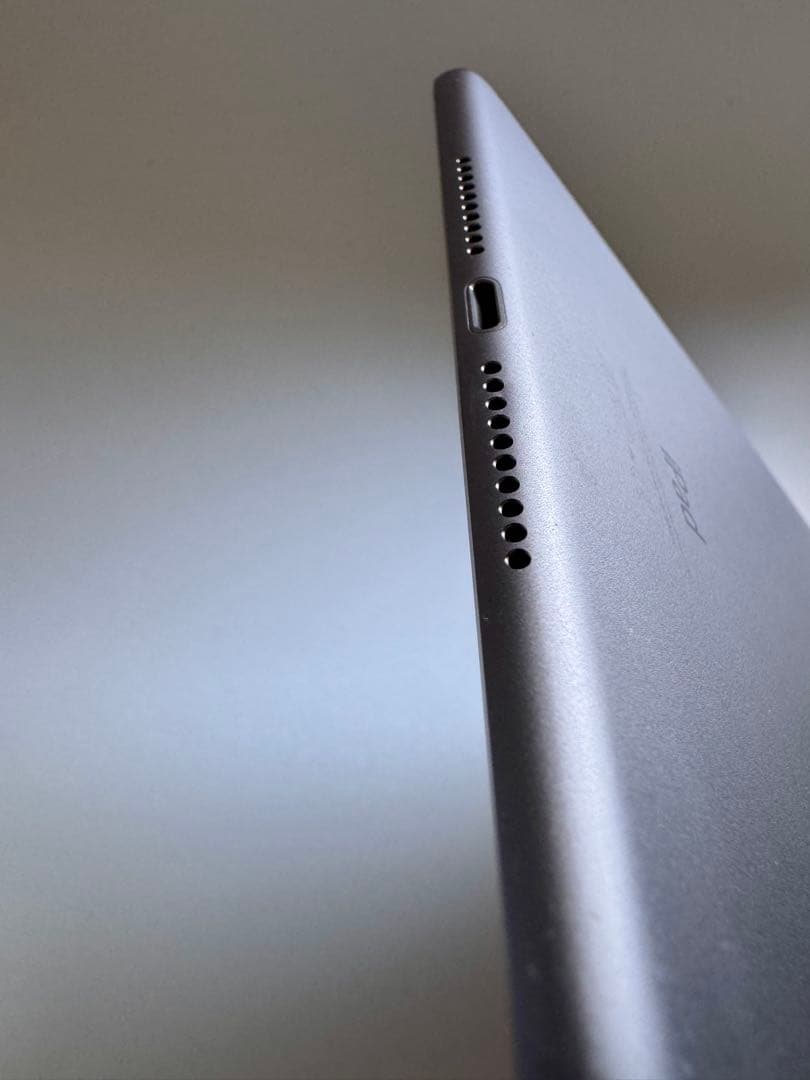 Apple iPad mini 4 スペースグレー 本体 128GB WIFI