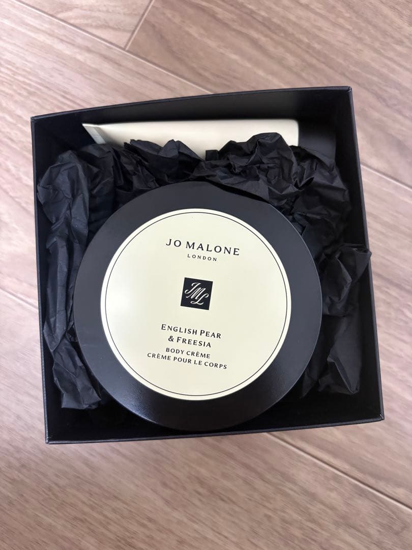 JO MALONE LONDON イングリッシュペアー＆フリージア セット